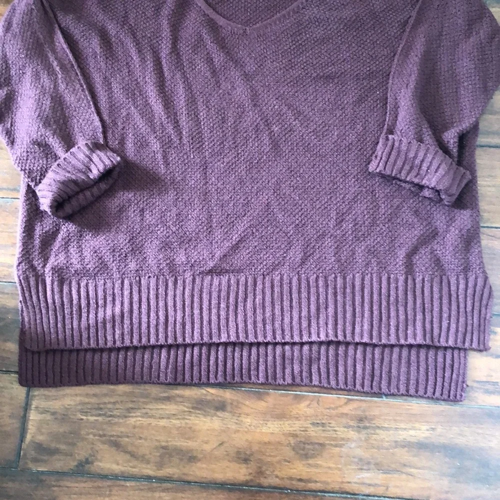 Sweater - Picture 4 of 4